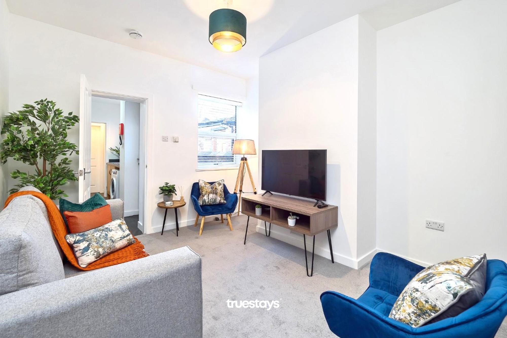 Nursery House By Truestays - 3 Bedroom House In Stoke-On-Trent Екстер'єр фото